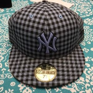 New Era 59Fifty NY Yankees Fitted Hat 7.5